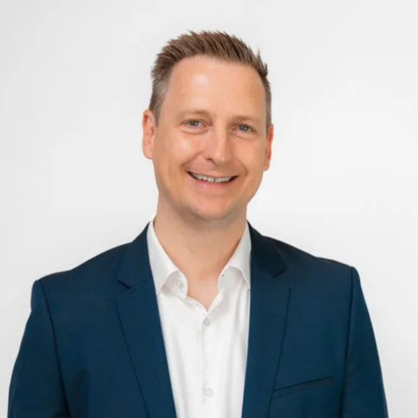 Porträt von Nils Rüscher